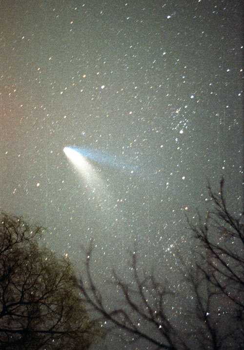 Да-да, это та самая комета ... ;)