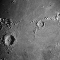 кратери Коперник та Ератосфен